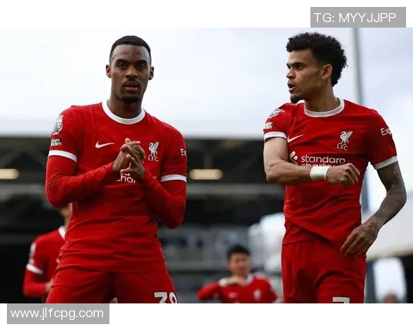 巴萨转会也疯狂!巴西球星突然转会到秘鲁球队引发疯狂传闻 巴萨转会也疯狂!巴西球星突然转会到秘鲁球队引发疯狂传闻