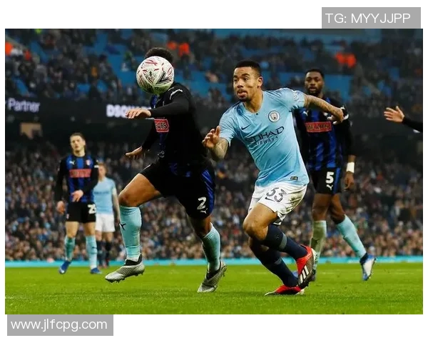 埃尔夫斯对赫根比赛结果分析及精彩瞬间回顾