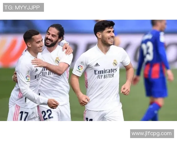 艾菲斯与巴萨激战正酣争夺欧冠荣耀的巅峰对决 艾菲斯与巴萨激战正酣争夺欧冠荣耀的巅峰对决