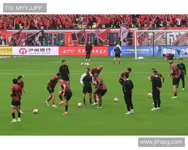 上港对阵首尔精彩对决韩语解说带你领略足球魅力