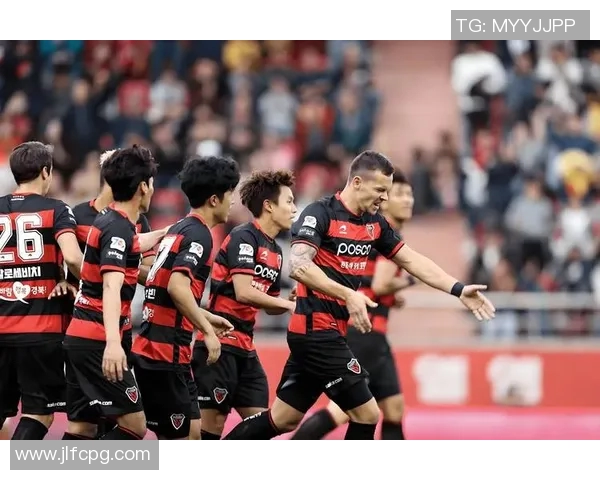 首尔埃兰迎战光州足球队激战即将展开精彩对决不容错过 首尔埃兰迎战光州足球队激战即将展开精彩对决不容错过