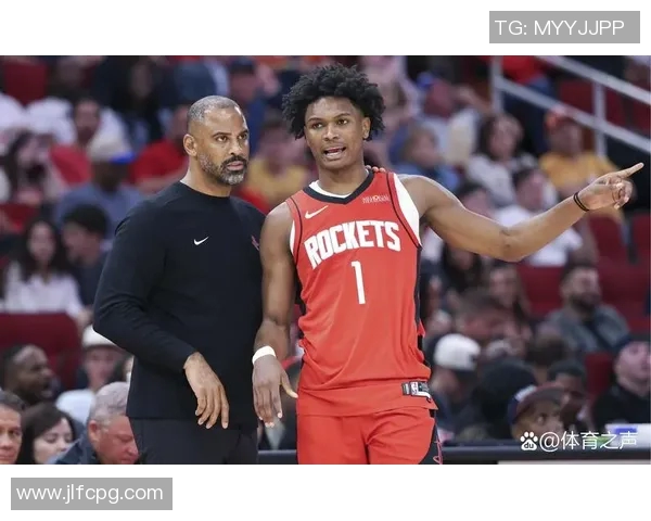 火箭队与灰熊队2017年精彩对决回顾与分析