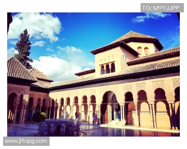 探索格兰纳达的历史魅力与文化遗产之旅